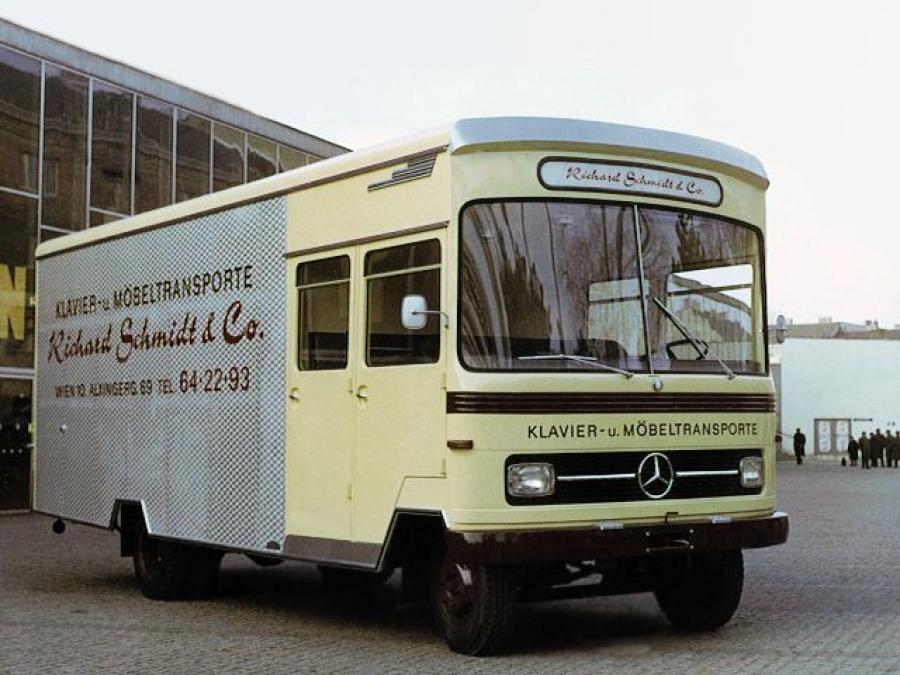  Mercedes-Benz LP608 Jauernig Mobelwagen 1964 года  (фото 1 из 1)